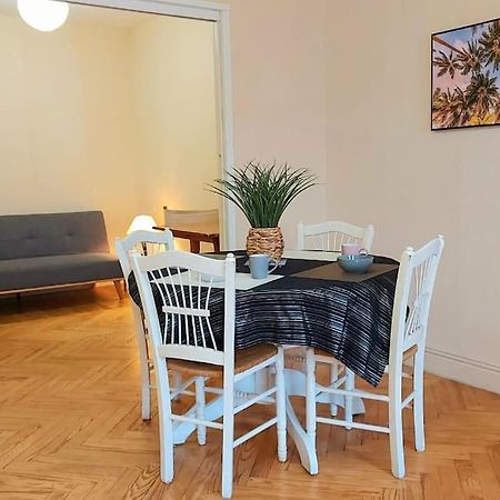 Apartament Le Spacieux Du Centre Agen Zewnętrze zdjęcie