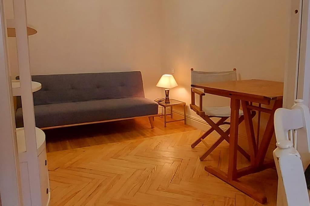 Apartament Le Spacieux Du Centre Agen Zewnętrze zdjęcie